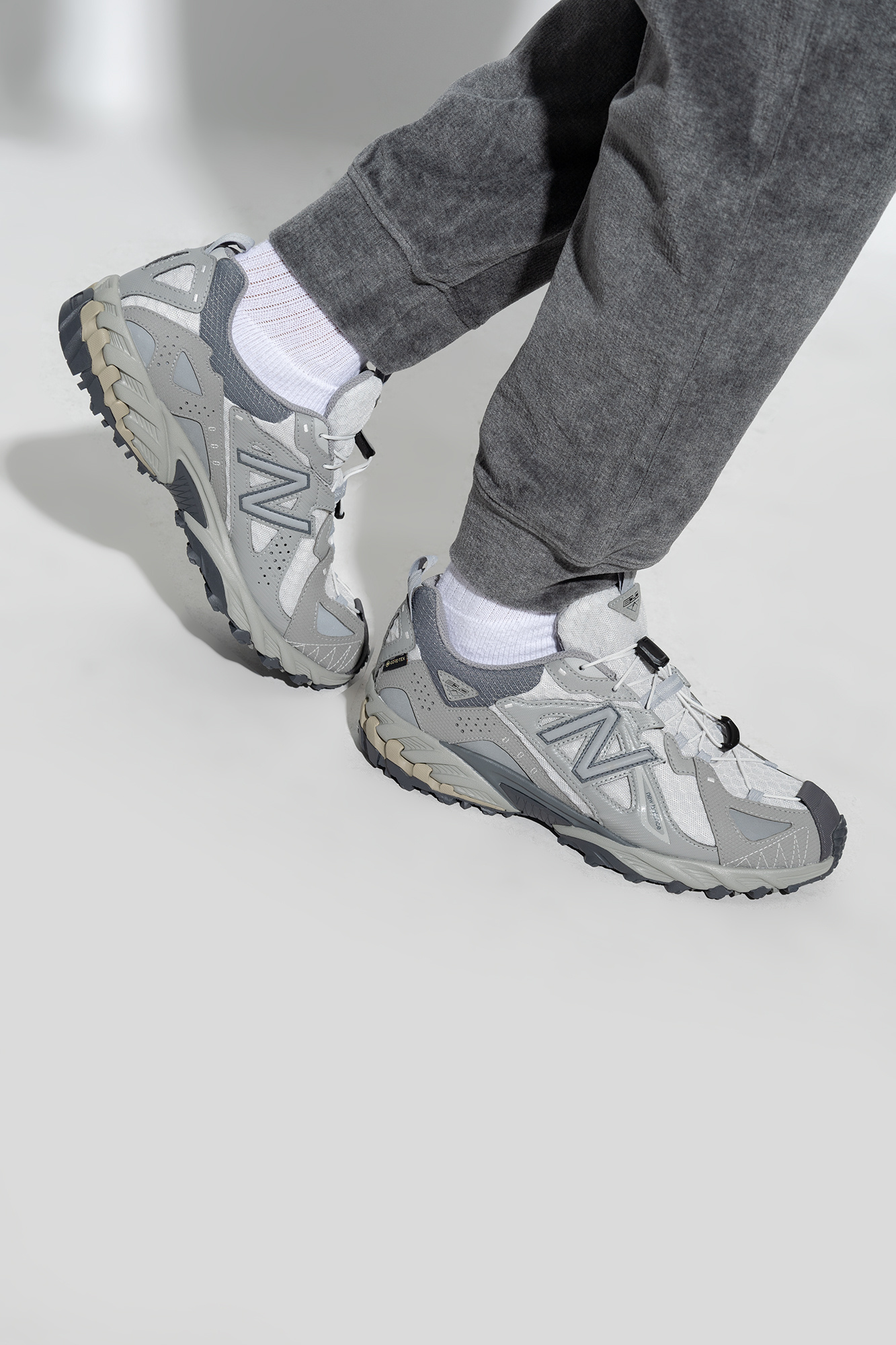 New Balance 'ML610XA' sneakers | Men's Shoes | Vitkac